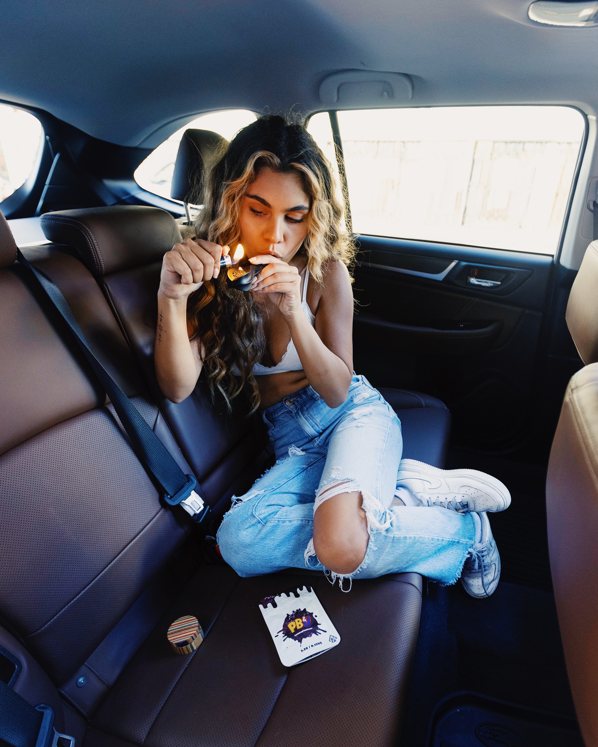 LIFESTYLE-0462 - cannabis lifestyle asset